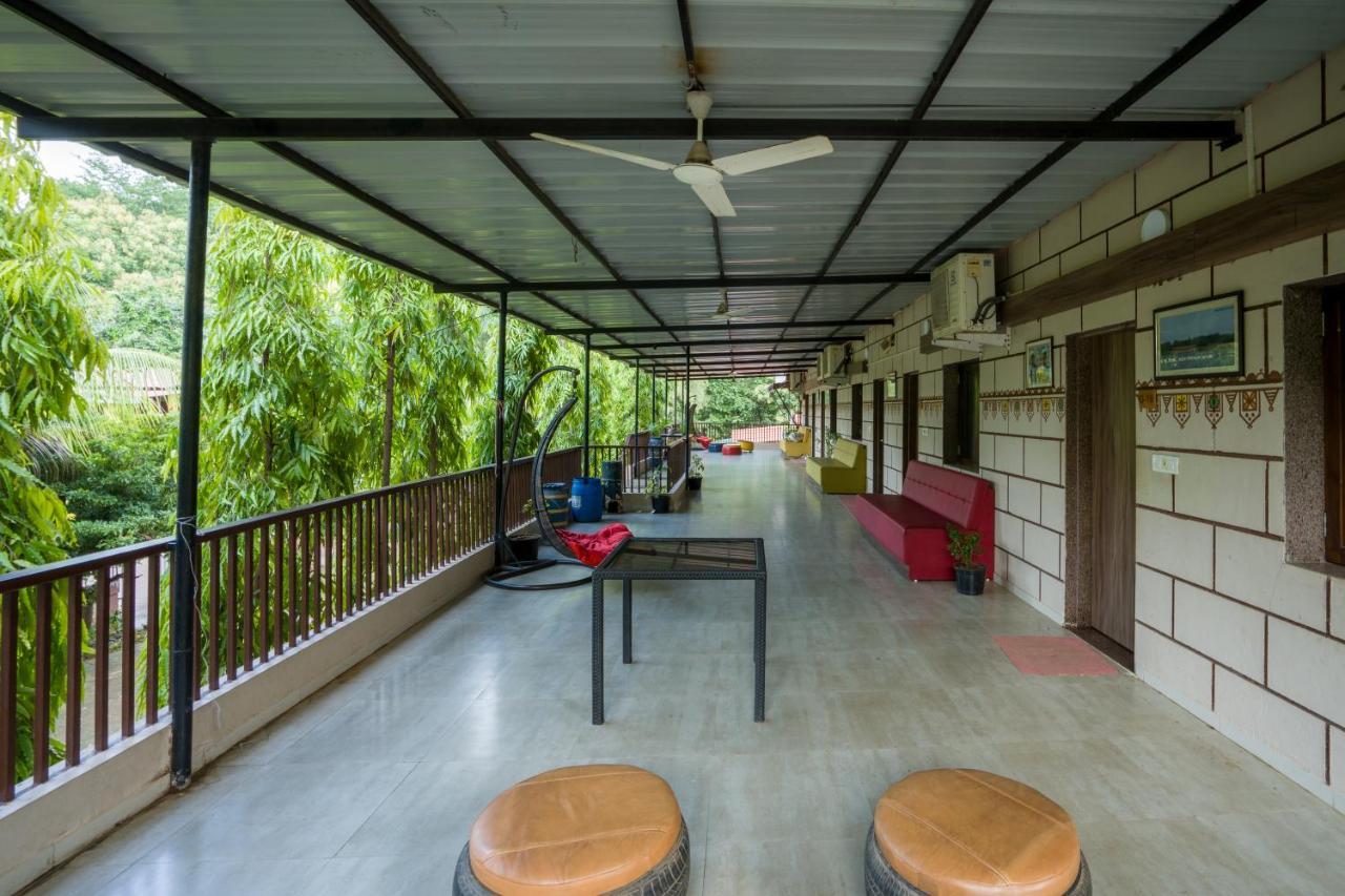 Vananchal Resort Jambughoda Buitenkant foto