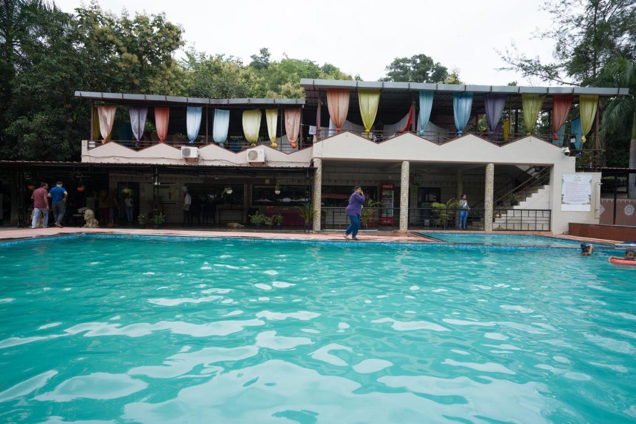 Vananchal Resort Jambughoda Buitenkant foto