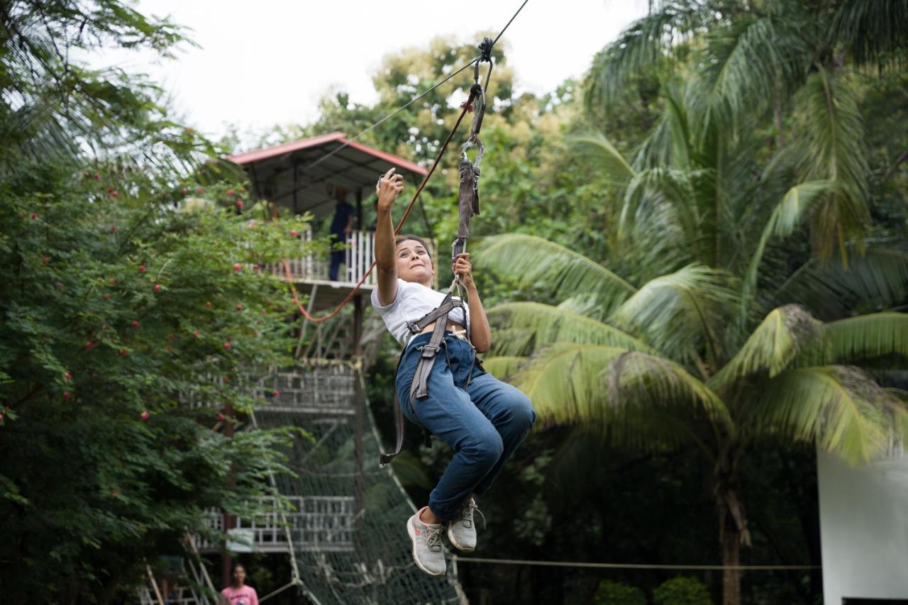 Vananchal Resort Jambughoda Buitenkant foto